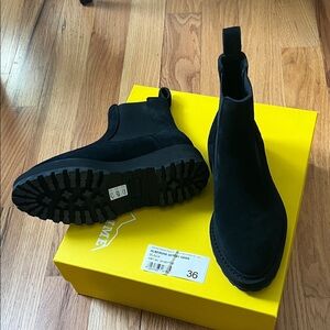 NEW Black Chelsea Boots by Diemme size 6